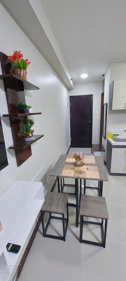 Dracarys Place 2 Condo With Balcony Unlimited Wifi Lapulapu City View Exterior foto