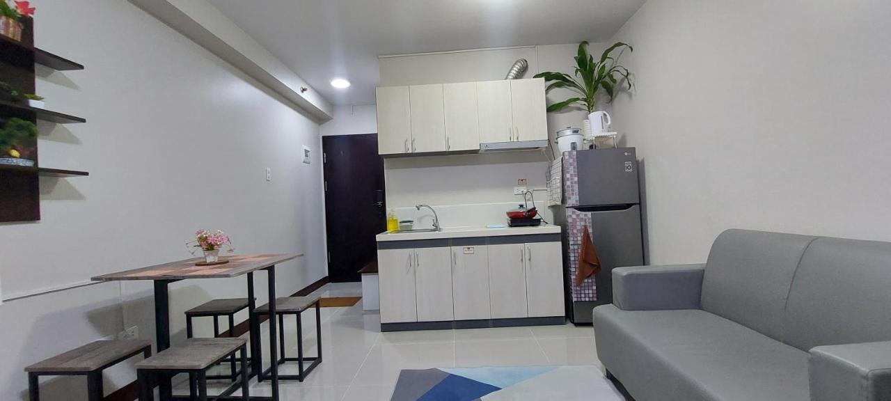 Dracarys Place 2 Condo With Balcony Unlimited Wifi Lapulapu City View Exterior foto