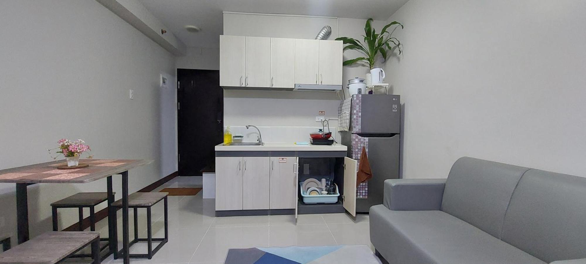 Dracarys Place 2 Condo With Balcony Unlimited Wifi Lapulapu City View Exterior foto