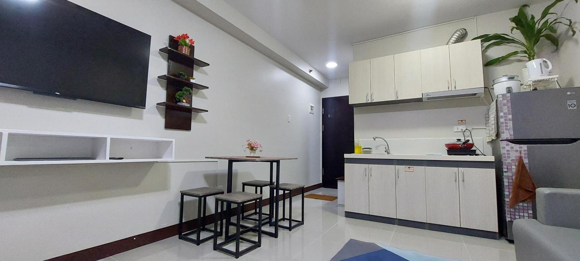 Dracarys Place 2 Condo With Balcony Unlimited Wifi Lapulapu City View Exterior foto